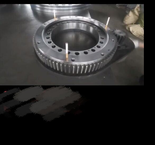 Rotary bearing assembly