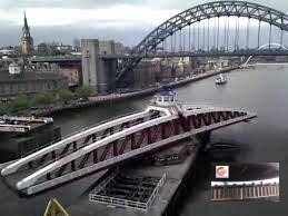 132.50.4500-Three-row-roller-slewing-bearing-Newcastle-Swing-Bridge-.Co-Curate